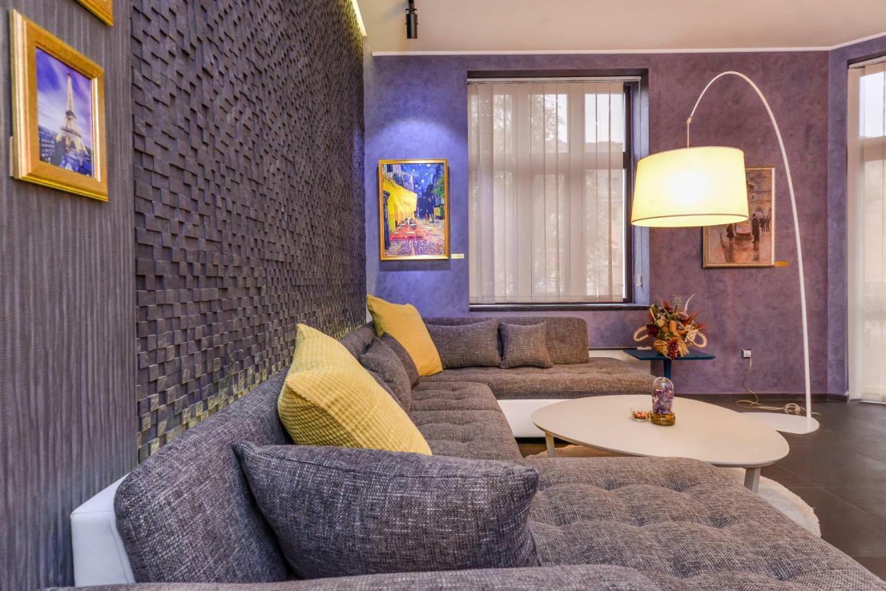 Champs-Elysees Sofia 2-Bdr, 2-Bthr Tsar Simeon Suite By Flat Mаnager ภายนอก รูปภาพ