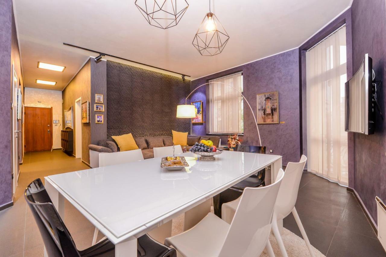 Champs-Elysees Sofia 2-Bdr, 2-Bthr Tsar Simeon Suite By Flat Mаnager ภายนอก รูปภาพ