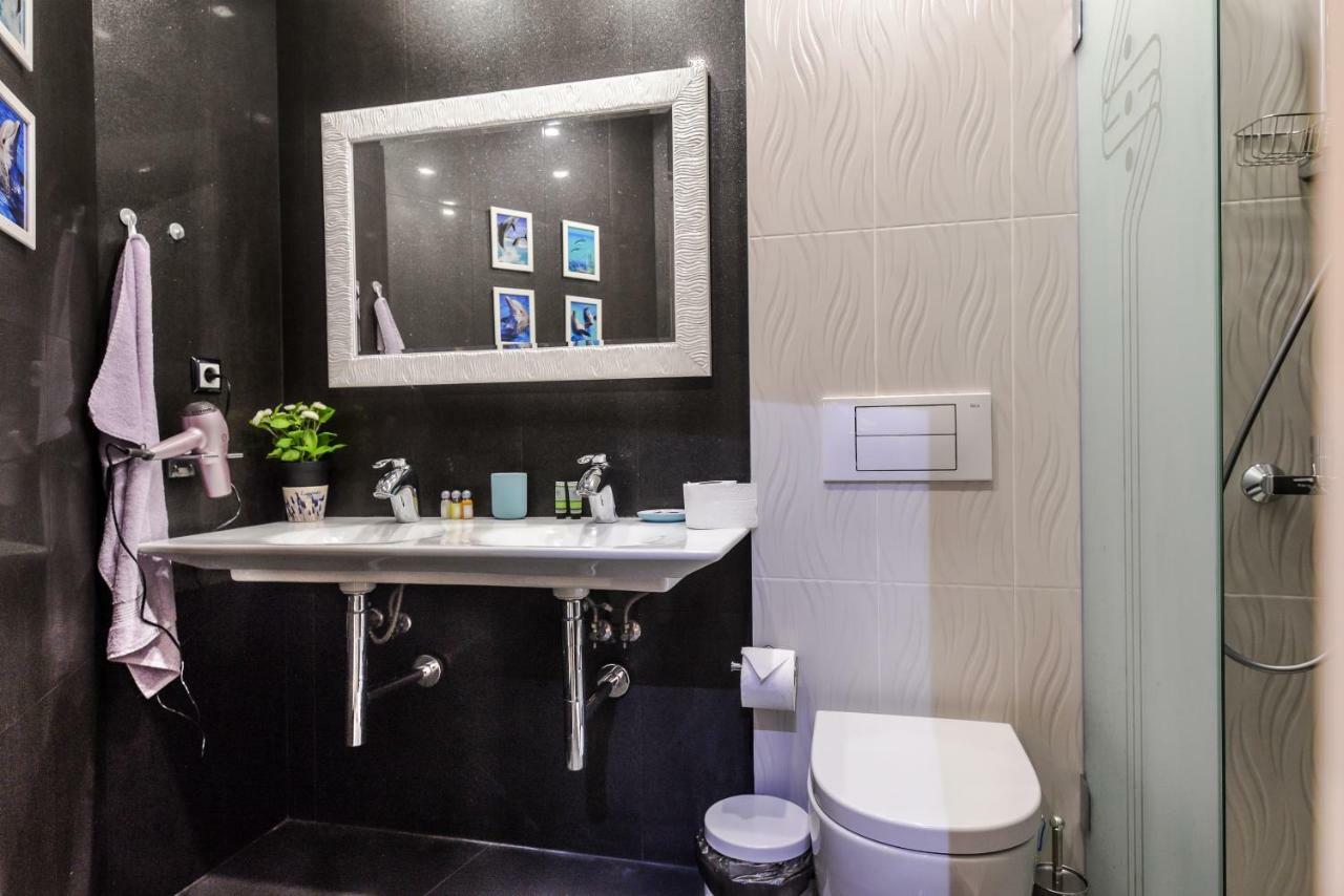 Champs-Elysees Sofia 2-Bdr, 2-Bthr Tsar Simeon Suite By Flat Mаnager ภายนอก รูปภาพ