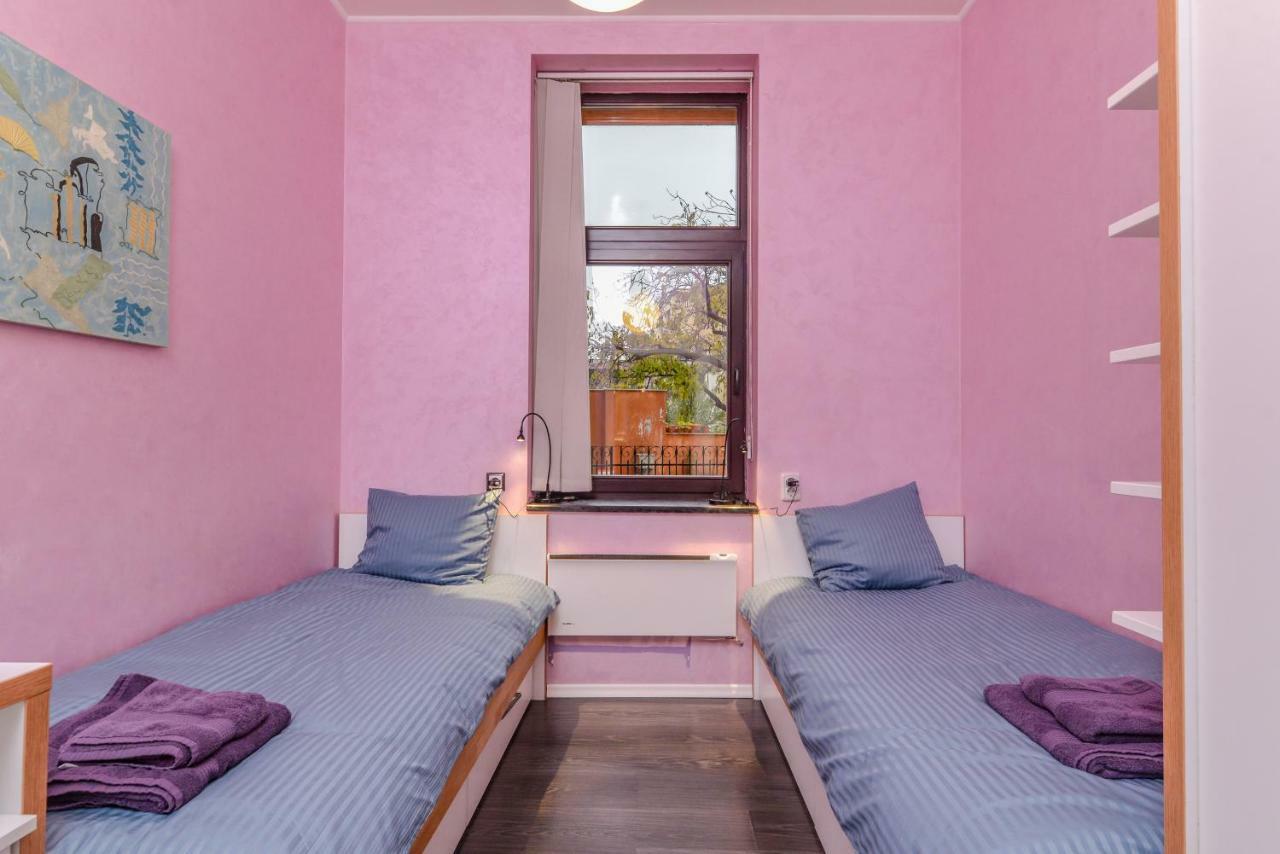 Champs-Elysees Sofia 2-Bdr, 2-Bthr Tsar Simeon Suite By Flat Mаnager ภายนอก รูปภาพ